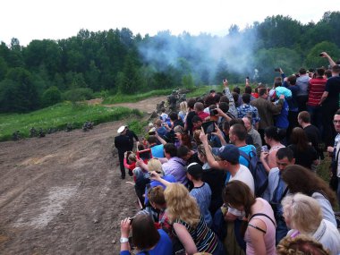 II. Dünya Savaşı savaşının yeniden inşası. Sovyet ve Alman ekipmanları. Moskova savaşında Sovyet birlikleri ve Nazi Almanyası.