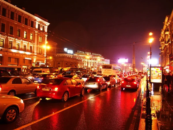 Tempo Piovoso San Pietroburgo Città Cupa Piovosa Sul Fiume Neva — Foto Stock