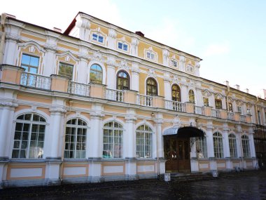 Alexander Nevsky Lavra. Güzel ve kutsal bir yer. Ayrıntılar ve yakın çekim.