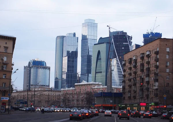 Rascacielos Ciudad Moscú Complejo Arquitectónico Oficinas Edificios Residenciales Detalles Primer —  Fotos de Stock