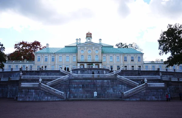 Oranienbaum Museo Reserva Este Parque San Petersburgo Hay Hermoso Parque — Foto de Stock