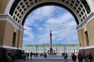 st. Petersburg Palace square.