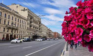 St. Petersburg'da antik mimari.