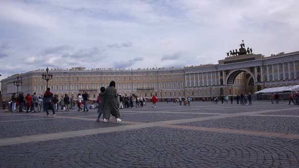 Πλατεία Του Παλατιού Στην Αγία Πετρούπολη — Αρχείο Βίντεο