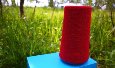 Müzik dinlemek için bluetooth hoparlörü