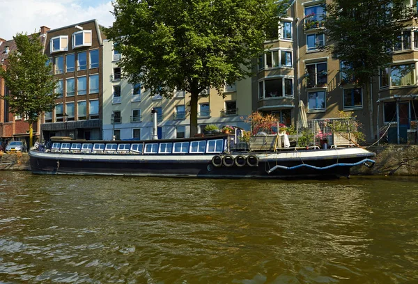 Καναλιών και των βαρκών του Άμστερνταμ — Φωτογραφία Αρχείου