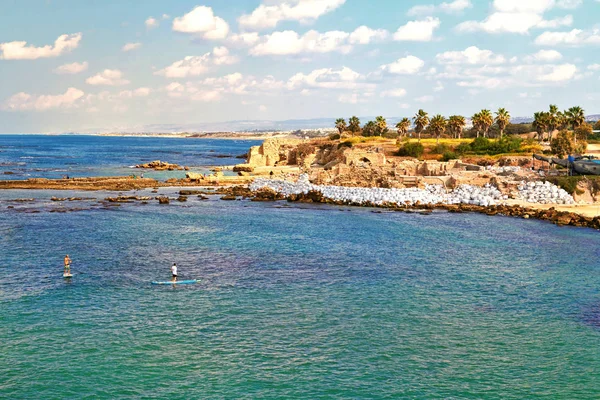 Vista del mar Mediterráneo y la costa — Foto de Stock