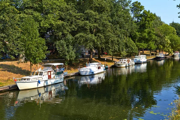 Jachten in de Baai van Utrecht Holland Juli — Stockfoto