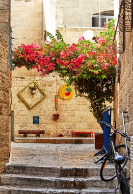 Yahudi Mahallesi, Jerusalem eski dar sokakta. İsrail. Eski renk görüntü stili fotoğraf