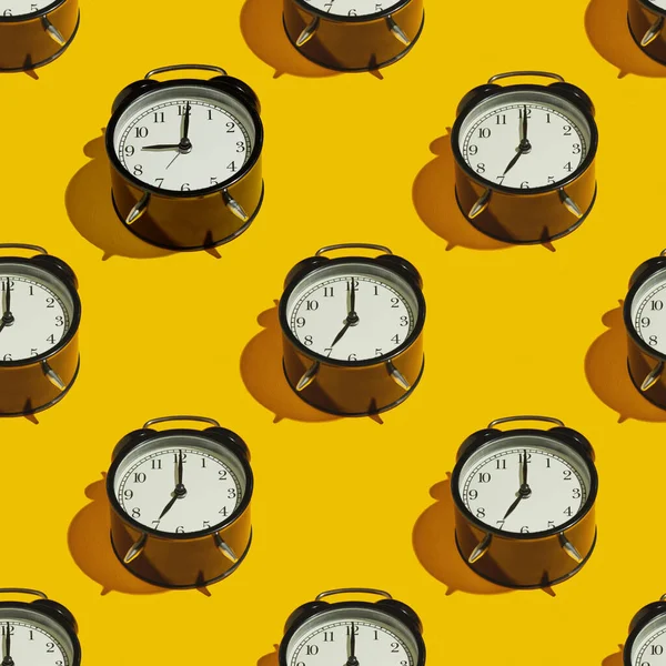 Pattern Black Alarm Clock Hard Shadow Yellow Background — Stock Photo, Image