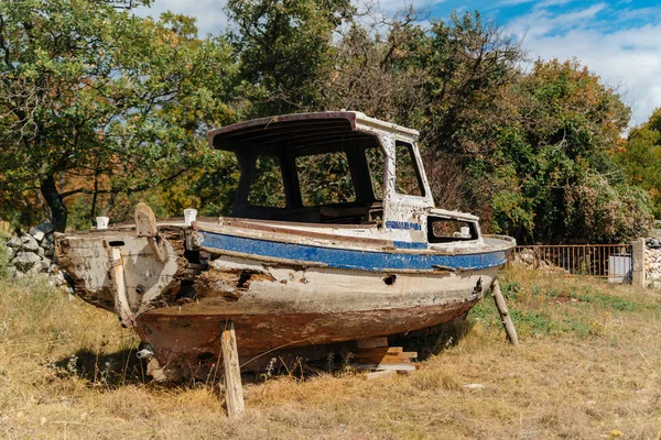 Velho Naufrágio Barco Chão — Fotografia de Stock