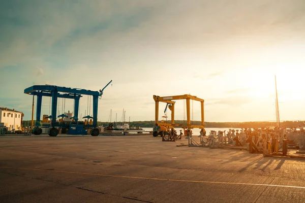 クルク島 クロアチア Punat の港の造船所 — ストック写真