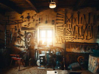 Eski smithy atölye iç