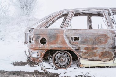 Araba kazası, kaza kış kaygan yol