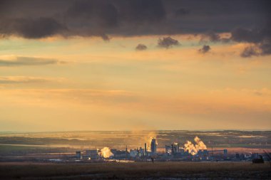 Termal istasyon bir duman kirliliği sanayi tüpü