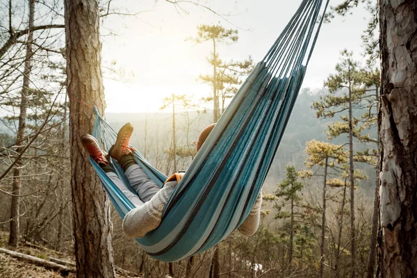 Young Man Resting Hammock Outdoor Lifestyle — Stock Photo, Image