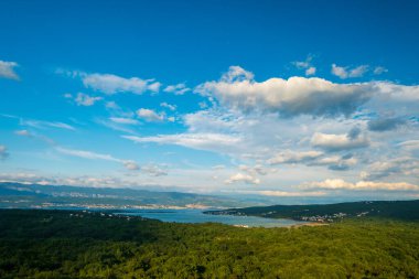 Hırvatistan 'ın Krk Adası' ndaki Soline hangarı