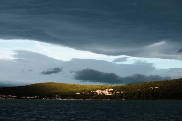 Dark Clouds Klimno Town Krk Island — Stock Photo, Image