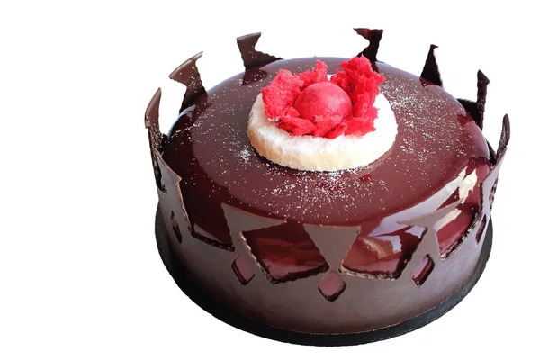Gâteau au chocolat noir rond avec bordure chocolat — Photo