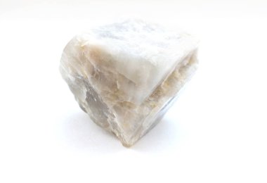 Beyaz arka plan üzerine izole dokulu ay taşı