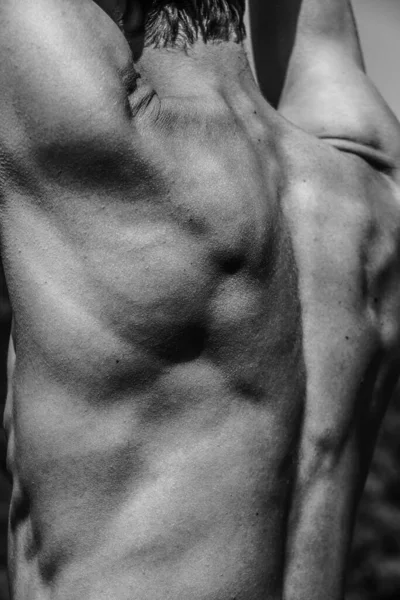 Image Noir Blanc Homme Musclé Corps Athlétique Formes Musculaires Masculines — Photo