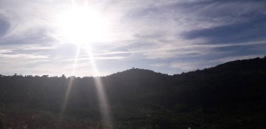 Toprak yol kırsal yerinde, Pernambuco, Brezilya iç.