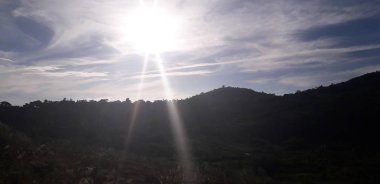 Toprak yol kırsal yerinde, Pernambuco, Brezilya iç.