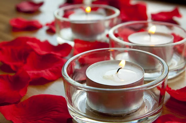 Candles Rose Petals Romantic Concept — Stock Photo, Image