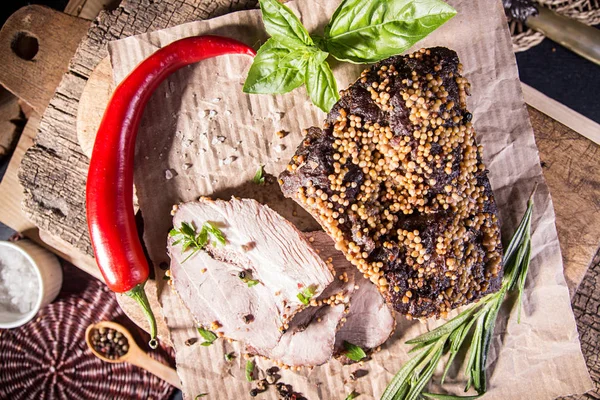 Darab Sült Hideg Főtt Sertéshús Mustáros Magvak Szolgált Chili Paprika — Stock Fotó