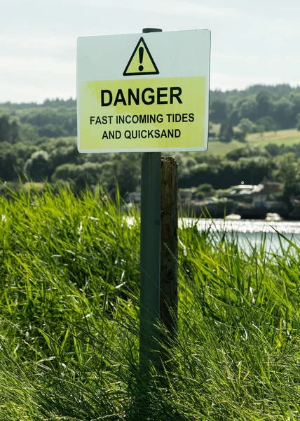 Fara Tidvatten Och Kvicksand Storbritannien — Stockfoto