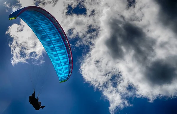 Hang Glider Clouds Gloucestershire England United Kingdom — Stock Photo, Image