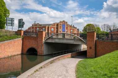 Stroud Brewery Bridge over a restored section of the  Stroudwater Canal, Wallbridge, Stroud, United Kingdom