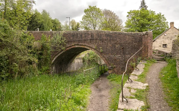 Severn Thames Canal Bourne Lock Bridge Brimscombe Stroud Cotswolds Storbritannien — Stockfoto