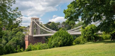 Clifton asma köprü kapsayan River Avon, Bristol, İngiltere