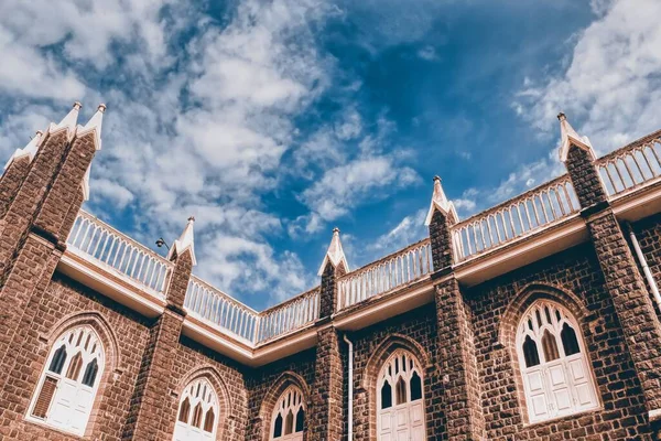 Gran Altura Ángulo Bajo Foto Arthunkal Andrew Basilica Situado Kerala —  Fotos de Stock