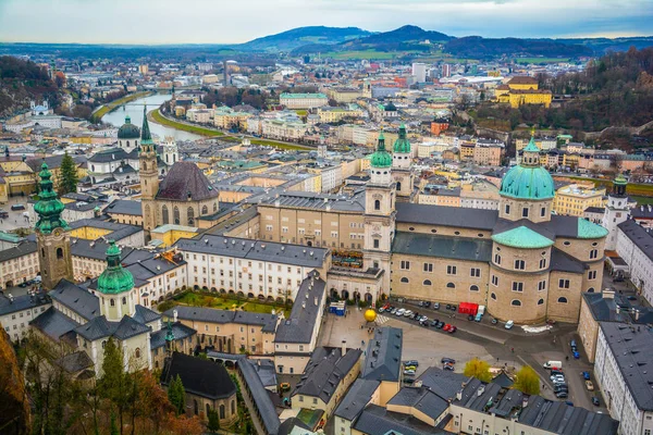 Panoramik Salzburg Kalesi Avusturya — Stok fotoğraf