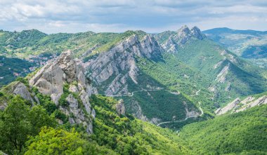 Panoramik görünümü'nde Severus'u Dolomites, Potenza eyaletinde, Basilicata.
