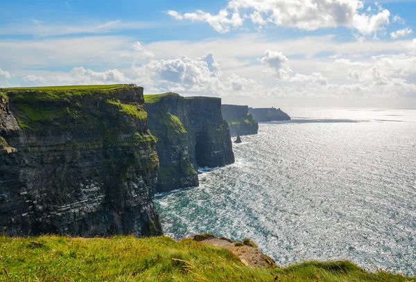 莫赫悬崖的风景 爱尔兰最受欢迎的旅游景点之一 克莱尔县 — 图库照片