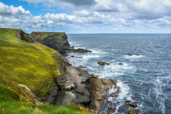 Klippen Und Wellen Der Nähe Von Kilkee County Clare Irland — Stockfoto