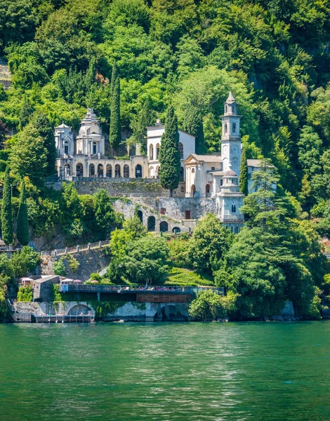 ロンバルディア州 イタリアのコモ湖での Brienno の風光明媚な光景 — ストック写真