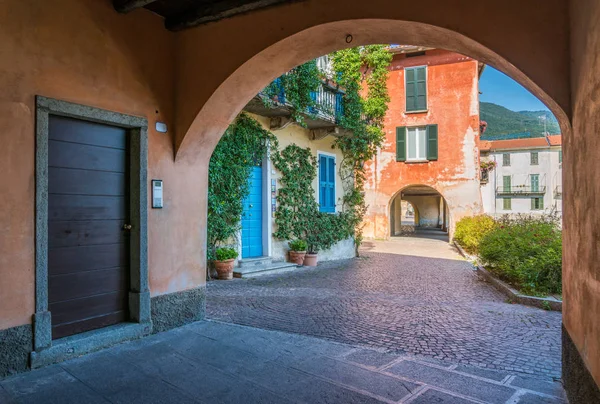 Scenic Sight Mandello Del Lario Picturesque Village Lake Como Lombardy — Stock Photo, Image