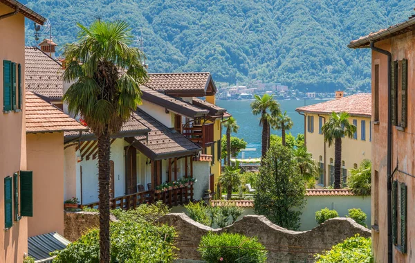 Vista Panorámica Ossuccio Pequeño Hermoso Pueblo Con Vistas Lago Como — Foto de Stock