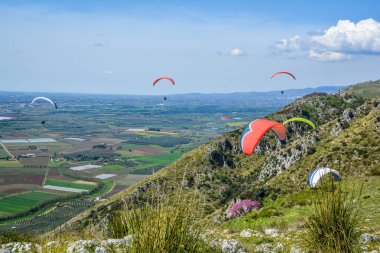 Norma 'da paragliding, Latin Eyaleti, Lazio.