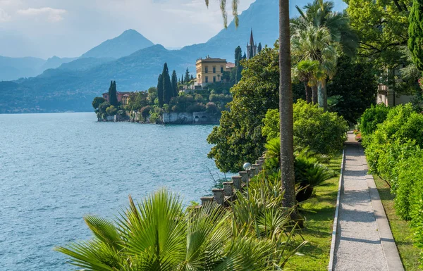 Bella Villa Monastero Varenna Una Giornata Estiva Soleggiata Lago Como — Foto Stock