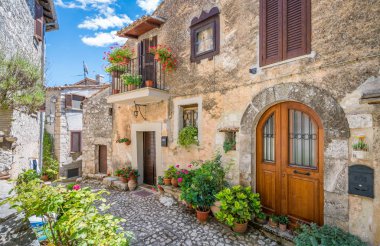 Fumone, İtalya'nın Lazio bölgesi Frosinone eyaletinin içinde. İtalya