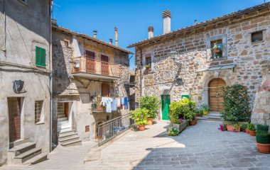 Yaz sabahı Soriano nel Cimino, Viterbo Eyaleti, Lazio, orta Italya.