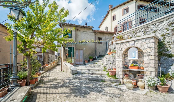 Oricola manzaralı manzara, l 'Aquila Eyaleti, Abruzzo kırsal köy