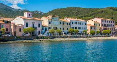 Doğal manzara Marciana Marina, Elba Adası, Toskana, İtalya.