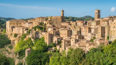 Panoramik görüş Sorano, il, Grosseto, Toskana (Toscana), İtalya.