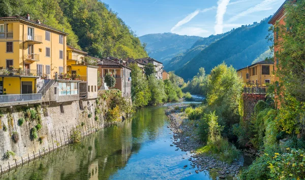 Den Pittoreska Staden Bagni Lucca Solig Dag Nära Lucca Tuscany — Stockfoto